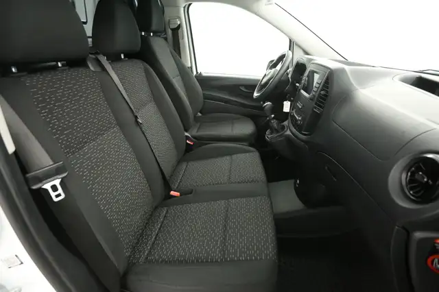 Mercedes-Benz Vito view 10