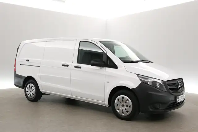 Mercedes-Benz Vito view 6
