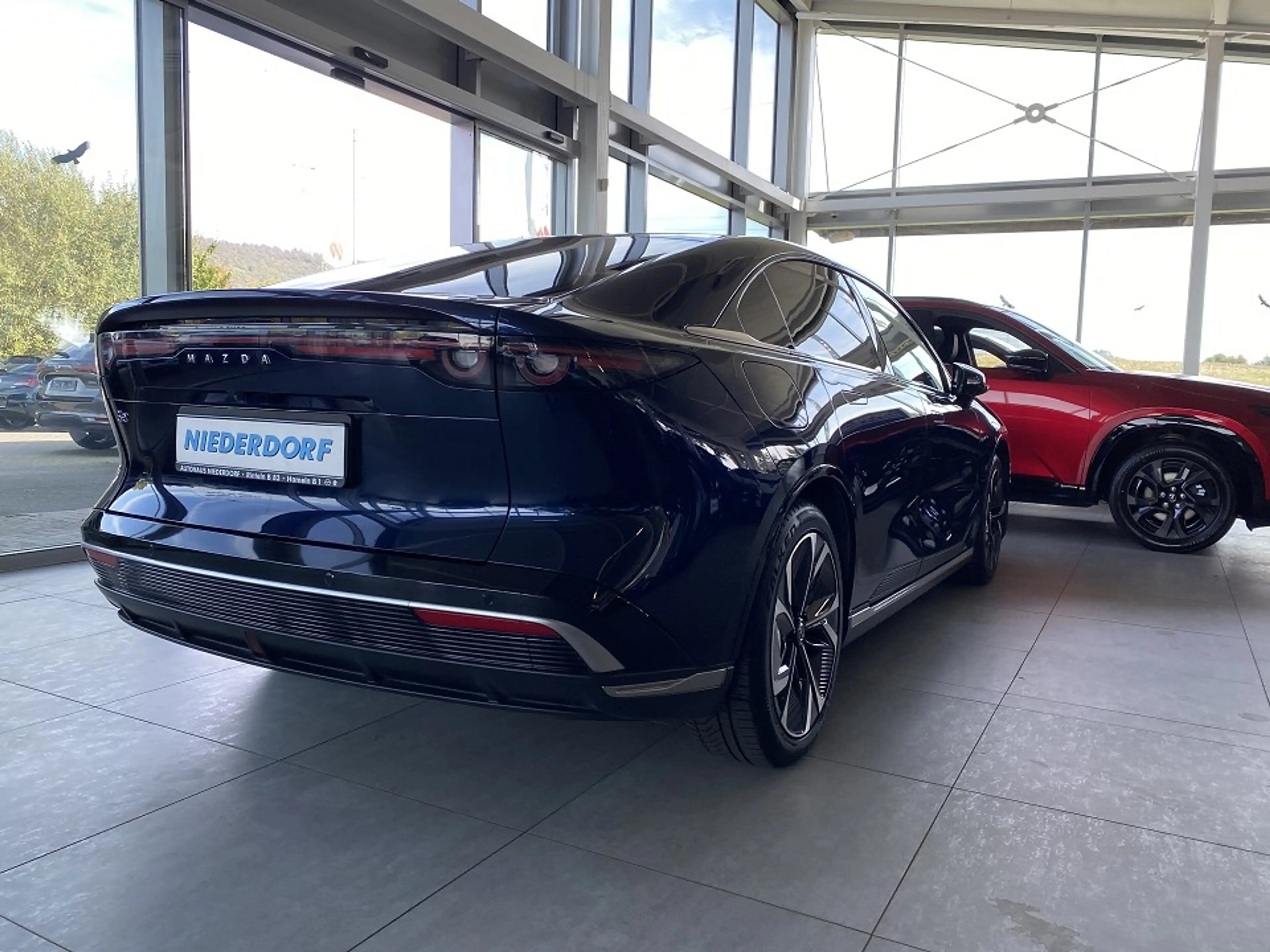 Mazda 6e EV 258ps Takumi Garantie 12.2031 Navi, 360°, Klima — photo 2