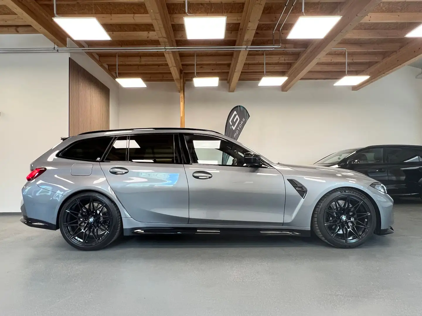 BMW M3 3er-Reihe TOURING COMPETITION X-DRIVE CARBON SKYS Gris - 2