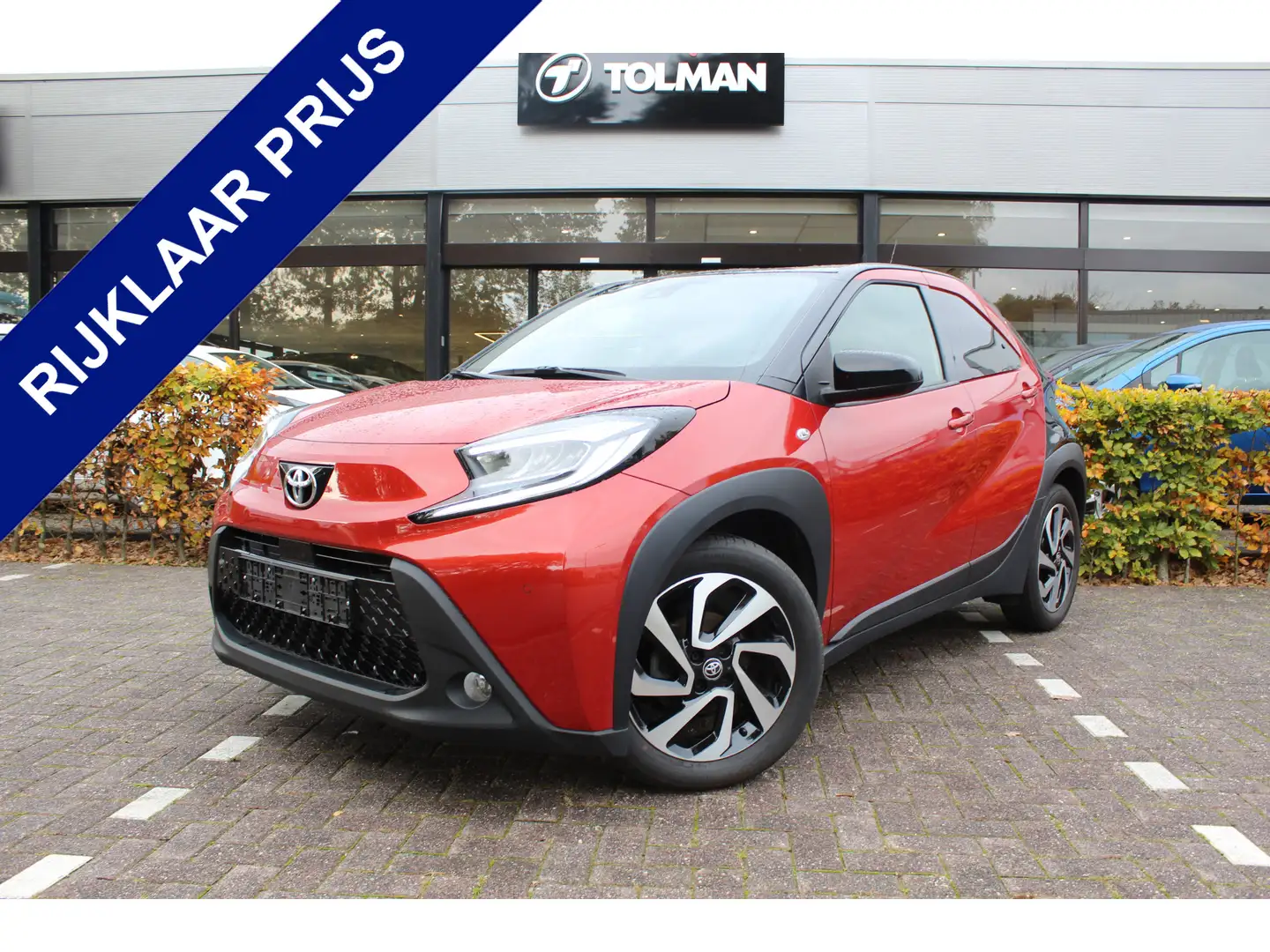 Toyota Aygo X 1.0 VVT-i MT Envy | Rijklaar | Stoel-/stuurverw. | Rouge - 1