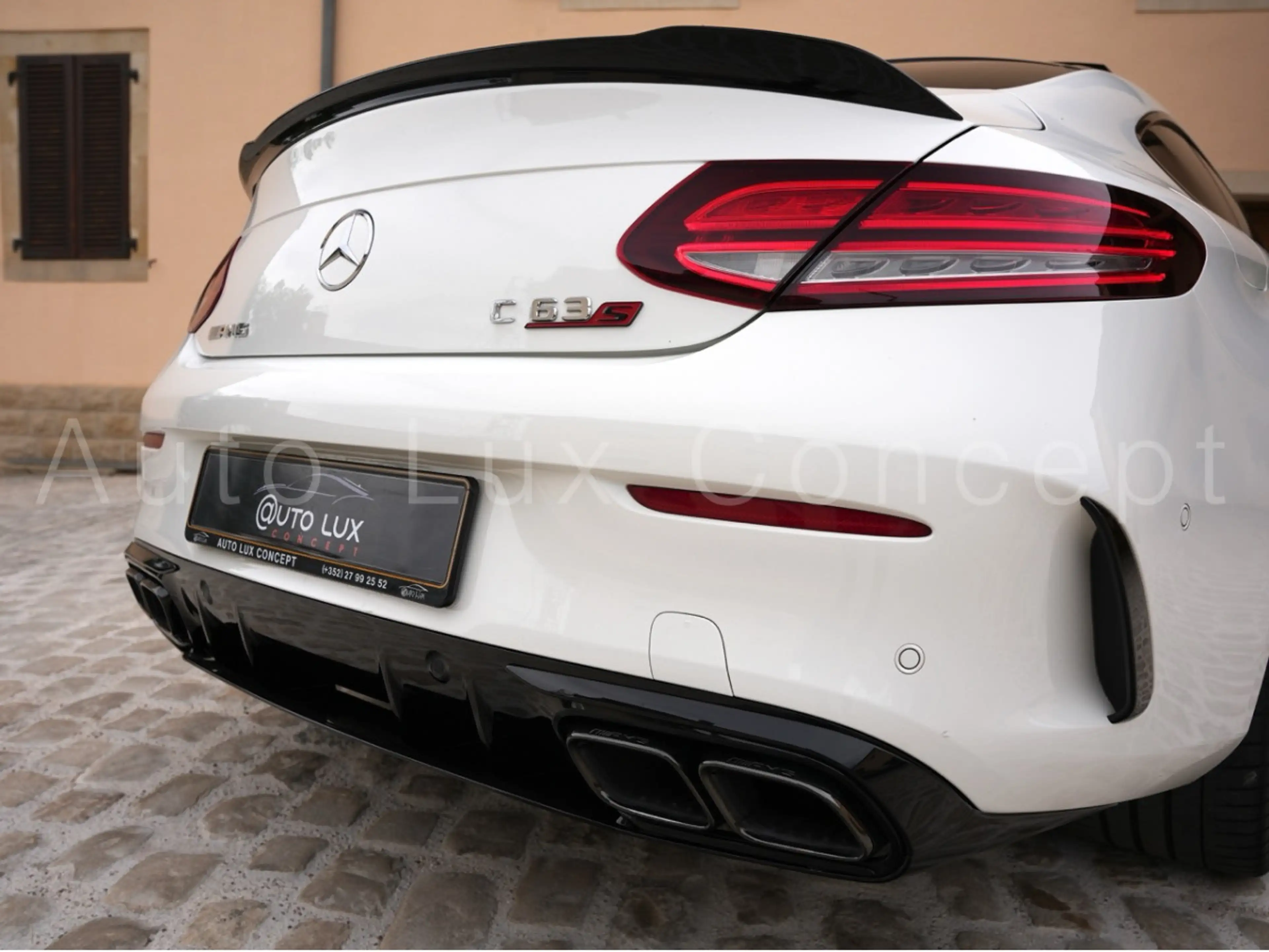 Mercedes-Benz C 63 AMG S Coupé/Aero-Paket/Perf-Sitze/Pano/Burmester — photo 14