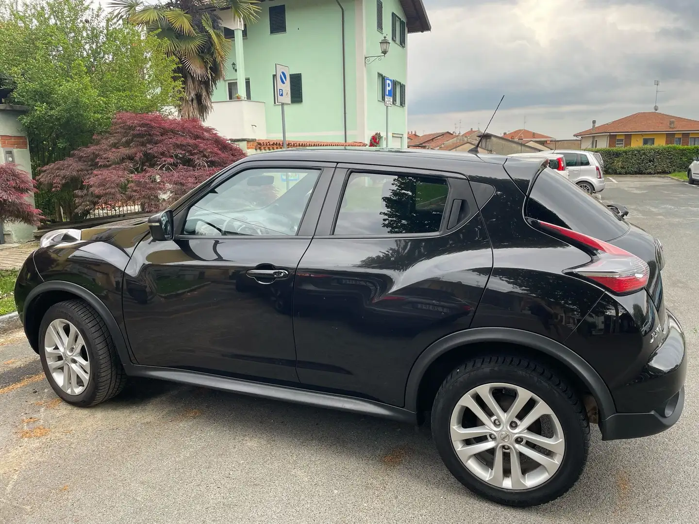 Nissan Juke Juke I 2015 1.5 dci Business 110cv Nero - 2