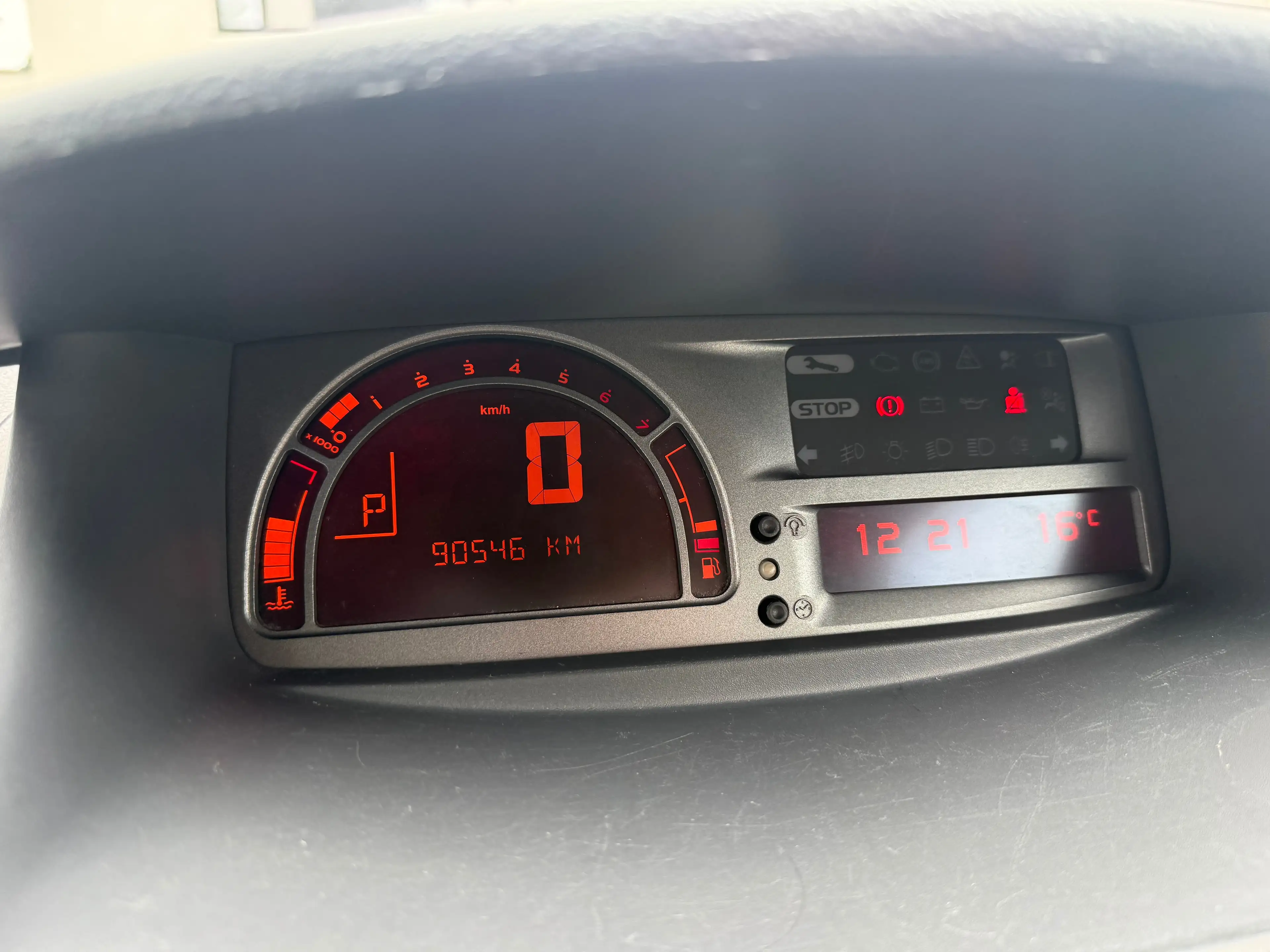 Renault Modus Modus 1.6i Pack AUTOMATIQUE — photo 11