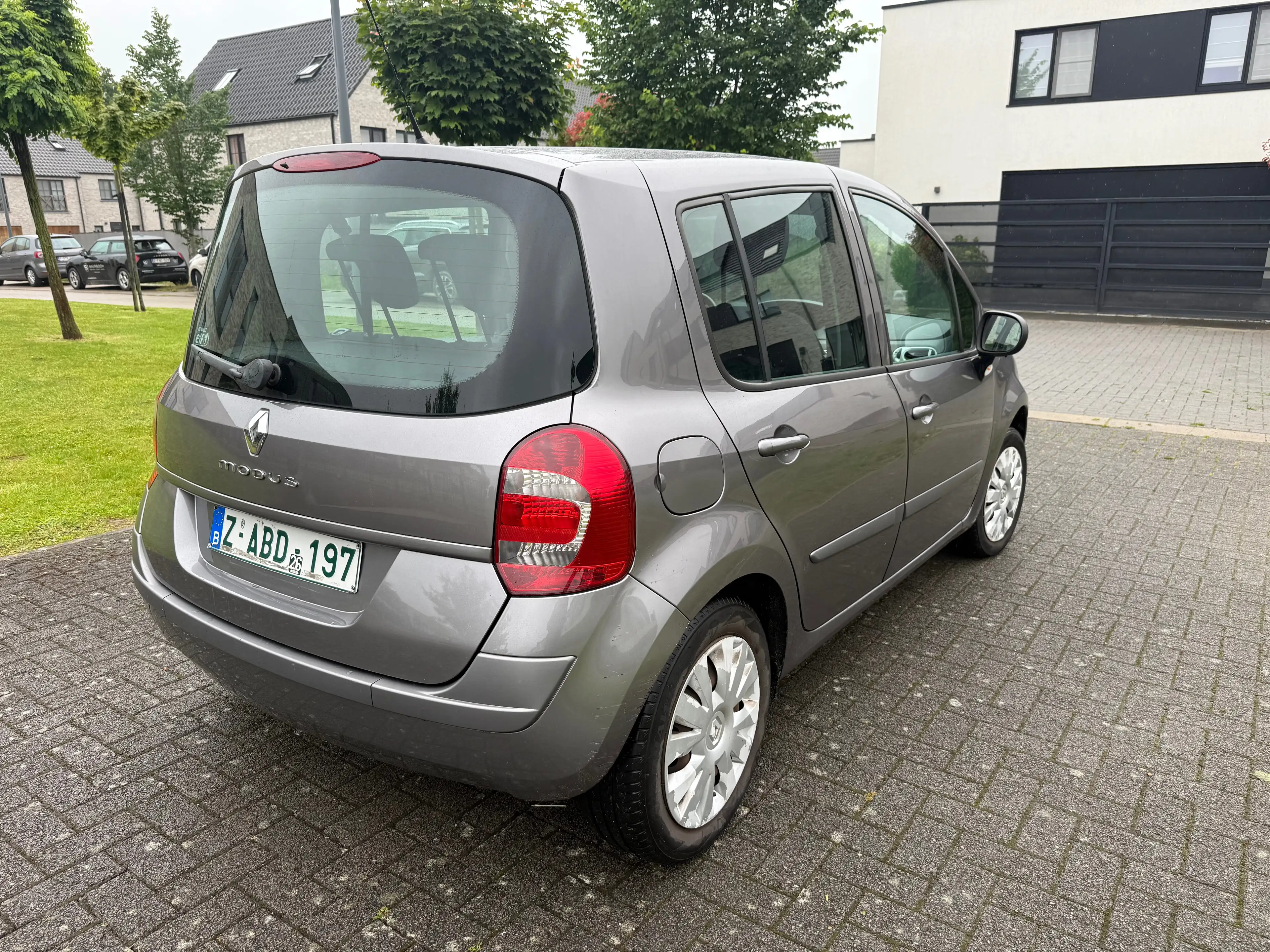 Renault Modus Modus 1.6i Pack AUTOMATIQUE — photo 7