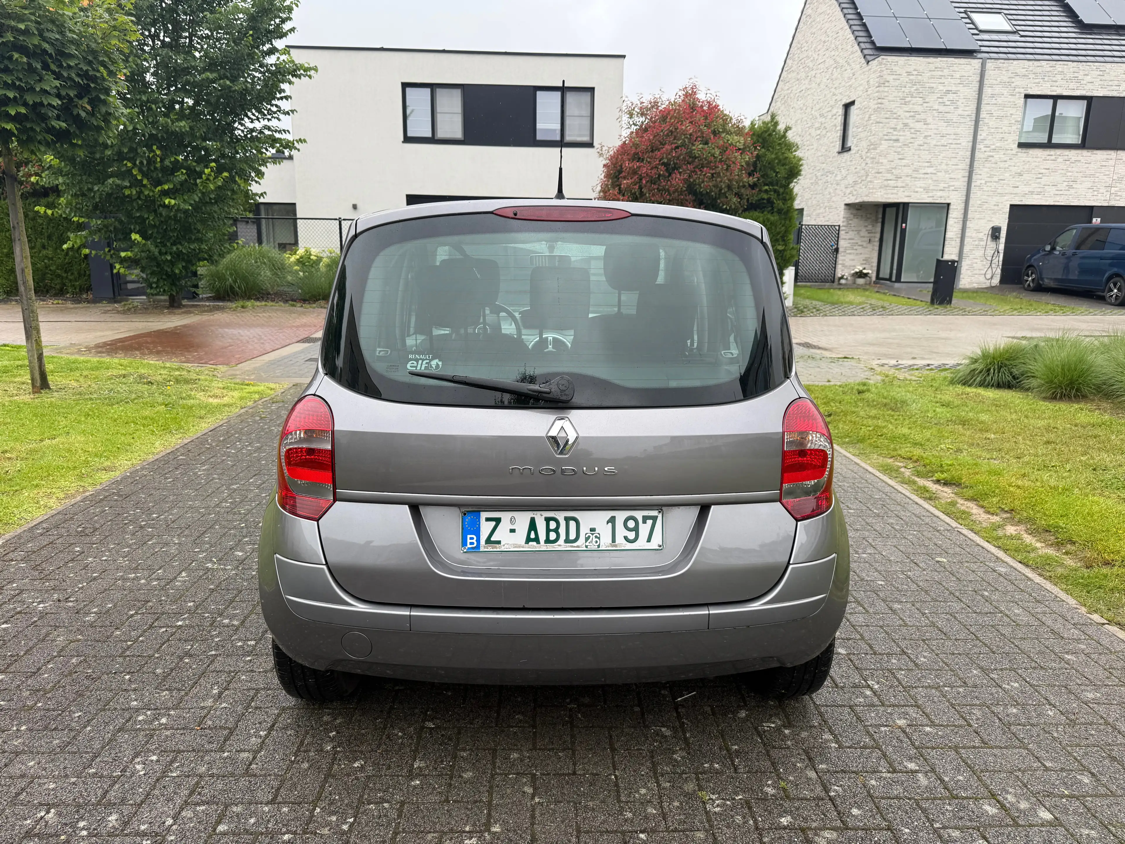 Renault Modus Modus 1.6i Pack AUTOMATIQUE — photo 6