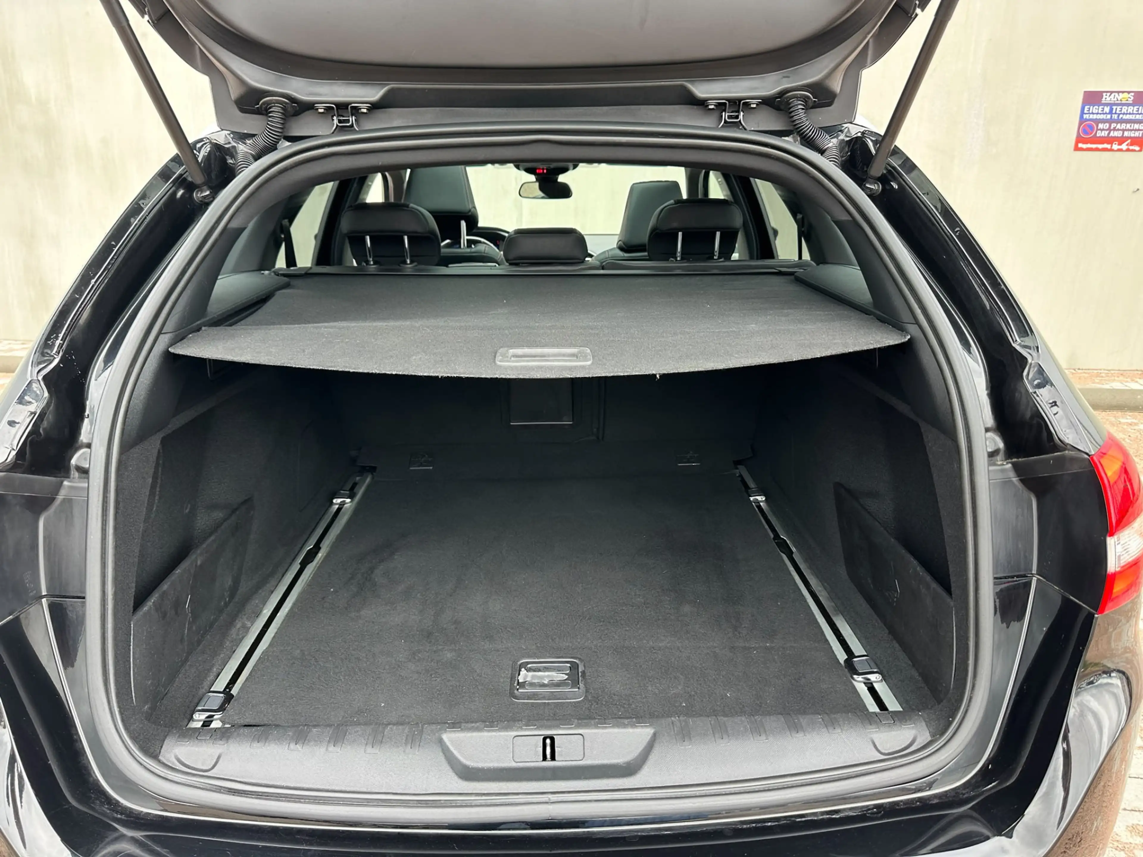 Peugeot 308 SW 1.2 PureTech GT-line Climate C, Cruise C, Pano. — photo 9