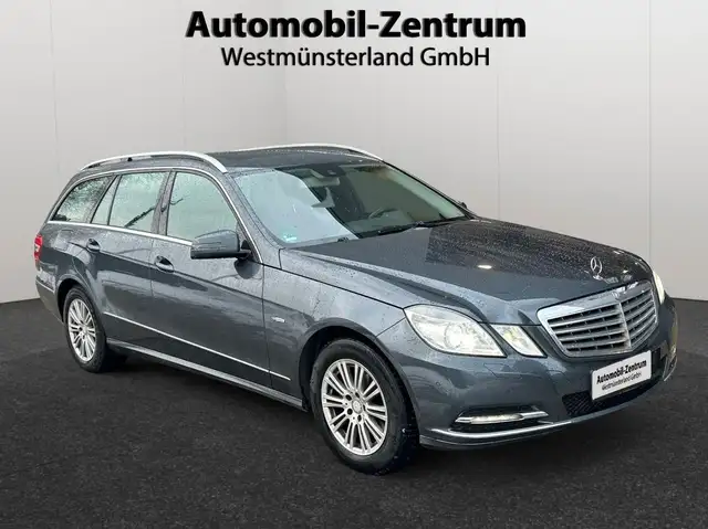 Mercedes-Benz E 220 T CDI    Elegance BlueEff
