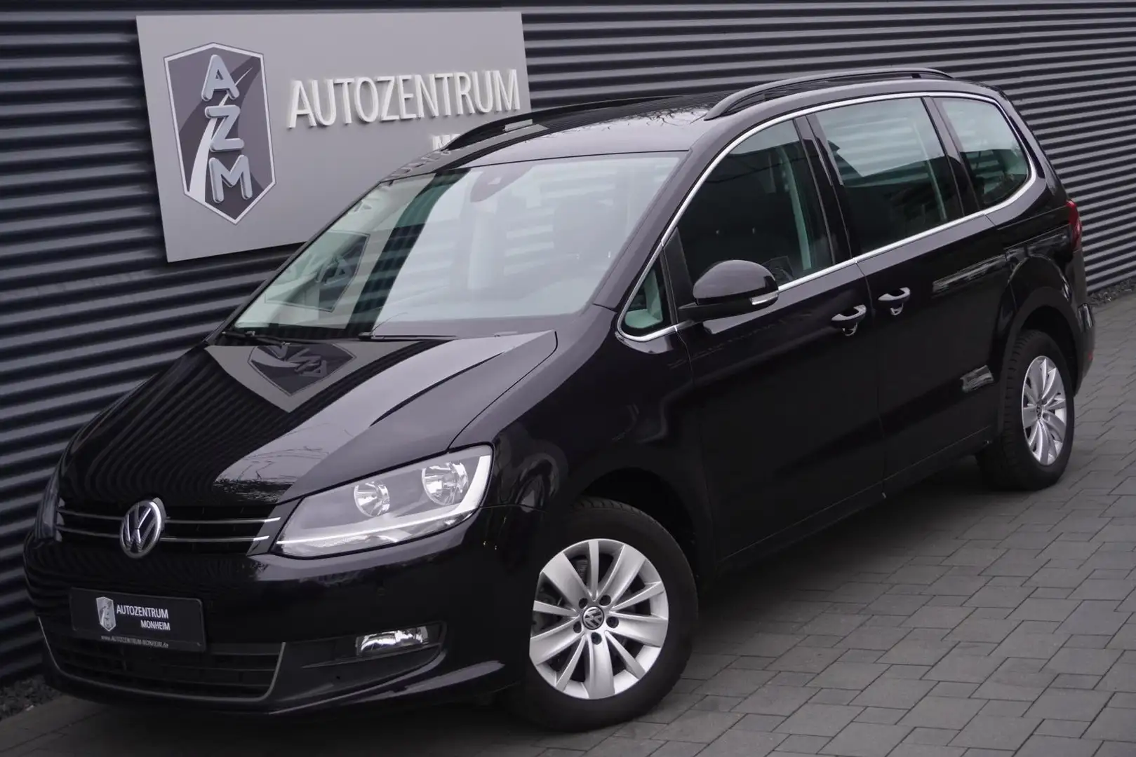 Volkswagen Sharan 1.4 TSI DSG|7-SITZER|AHK|NAVI|SITZHEIZUNG Negro - 1