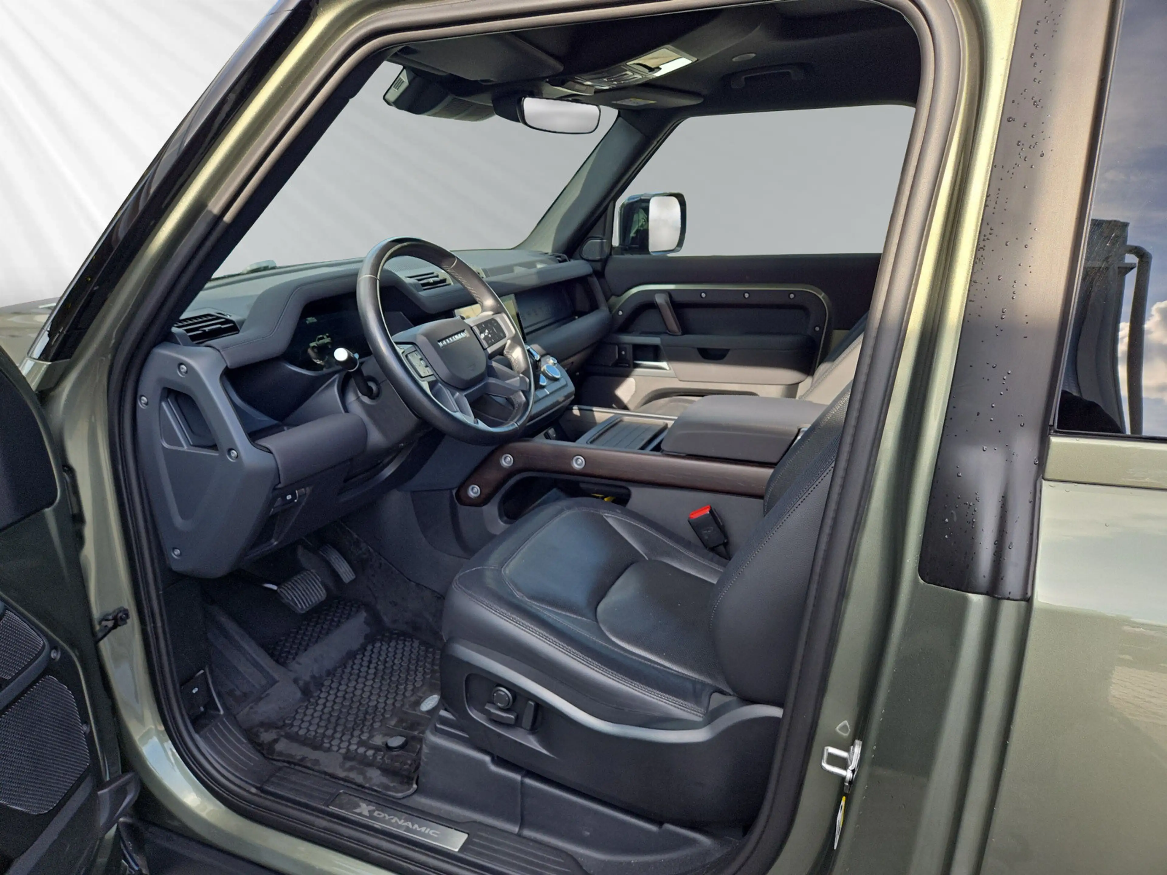 Land Rover Defender 90 D250 X-Dynamic SE Mild-Hybrid — photo 7