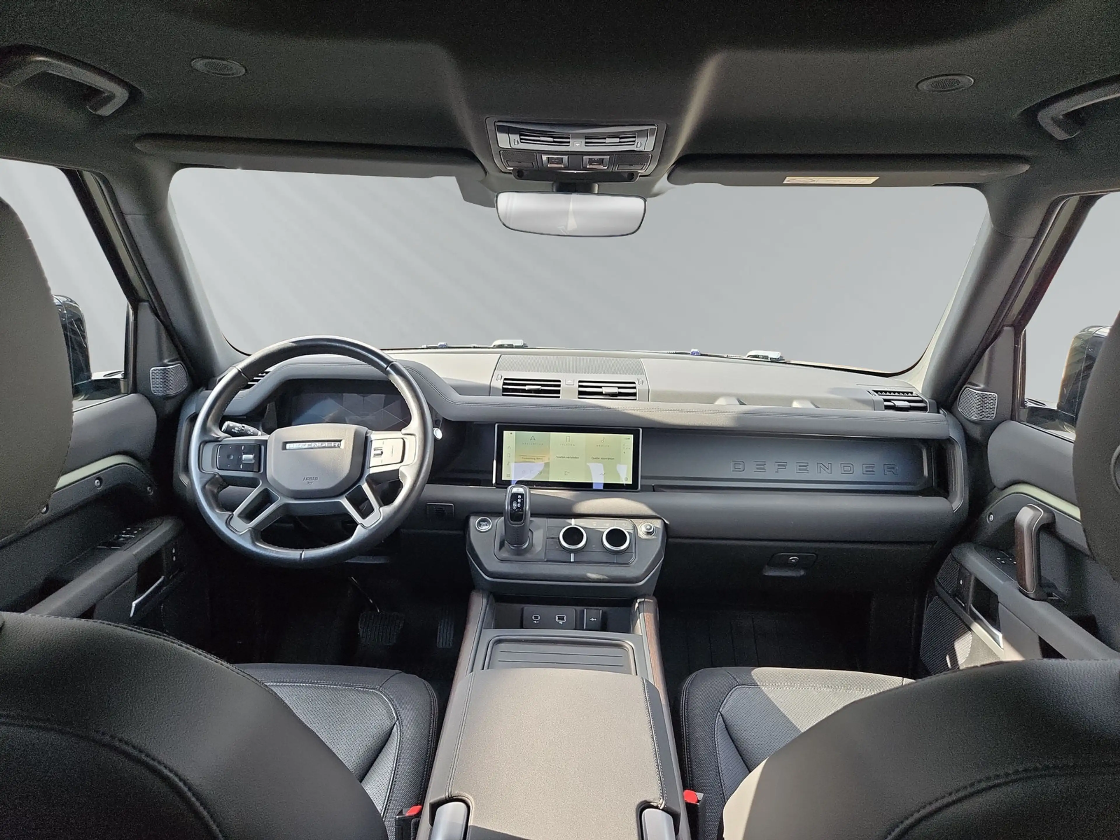 Land Rover Defender 90 D250 X-Dynamic SE Mild-Hybrid — photo 9