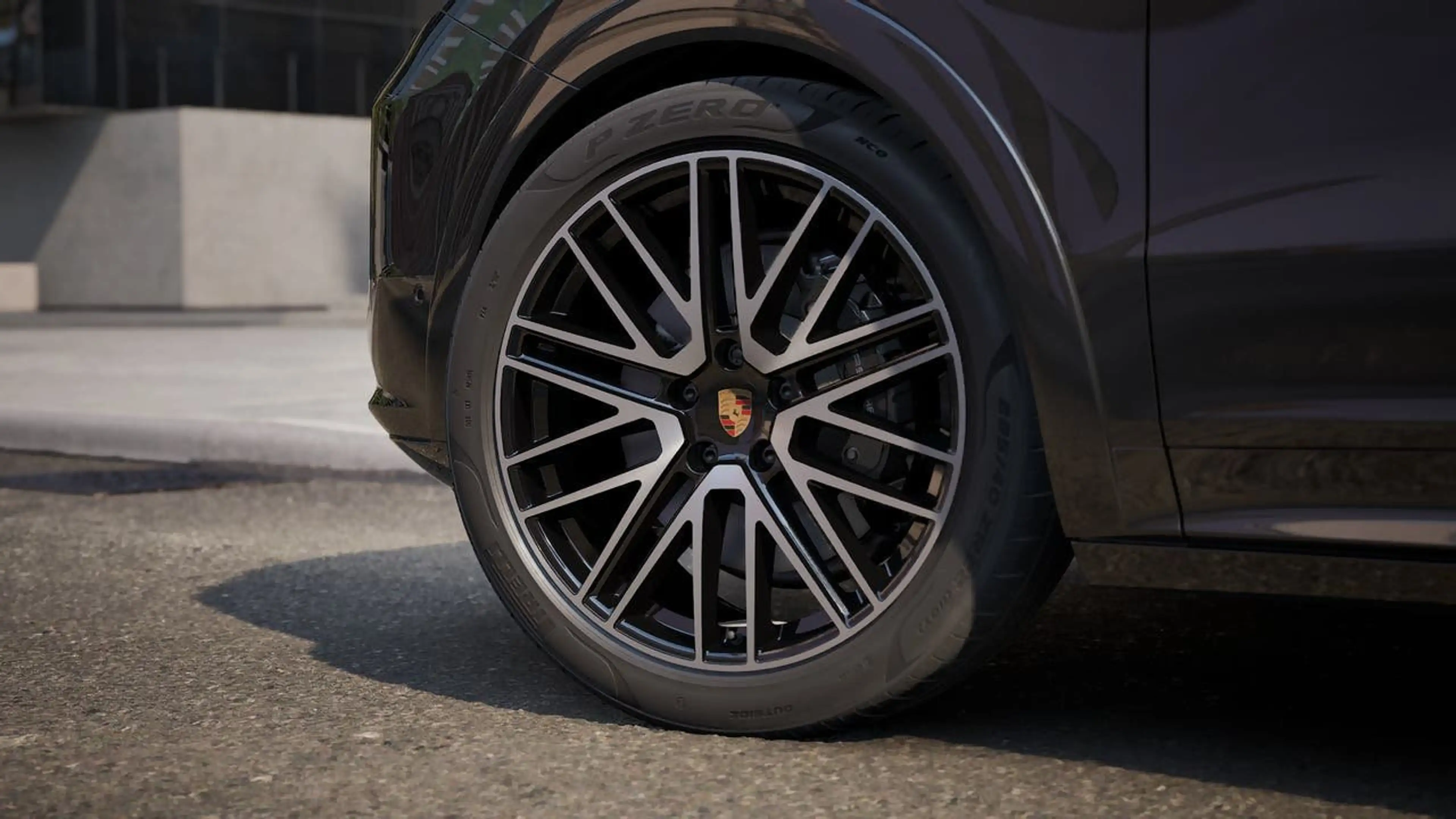 Porsche Cayenne E-Hybrid — photo 10