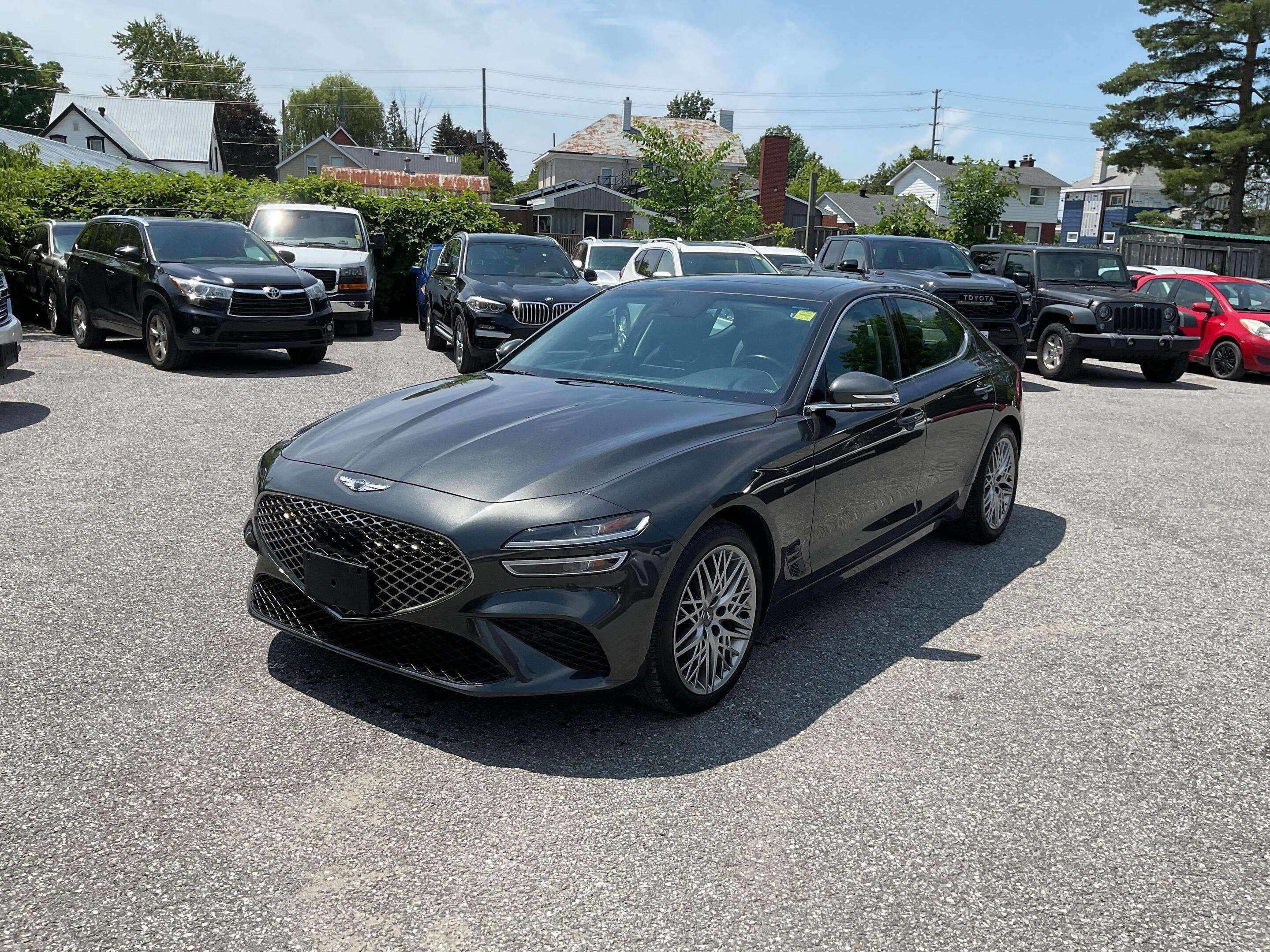 2023 Genesis G70