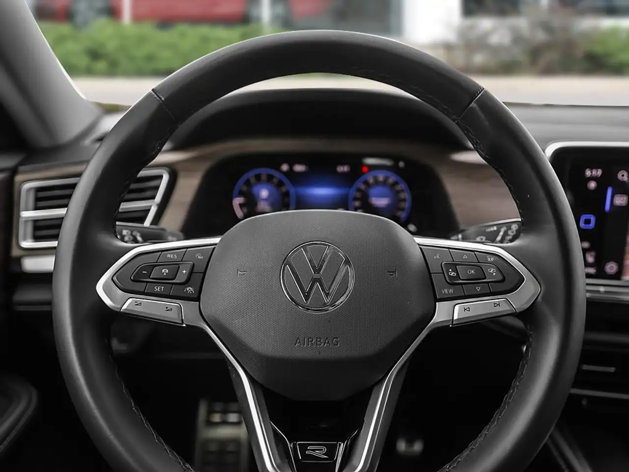Volkswagen Atlas снимка Volkswagen Atlas
