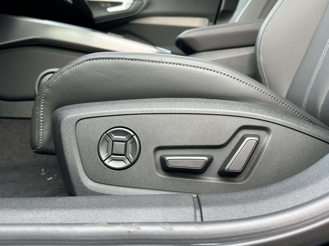 2025 Audi A5 thumb 20