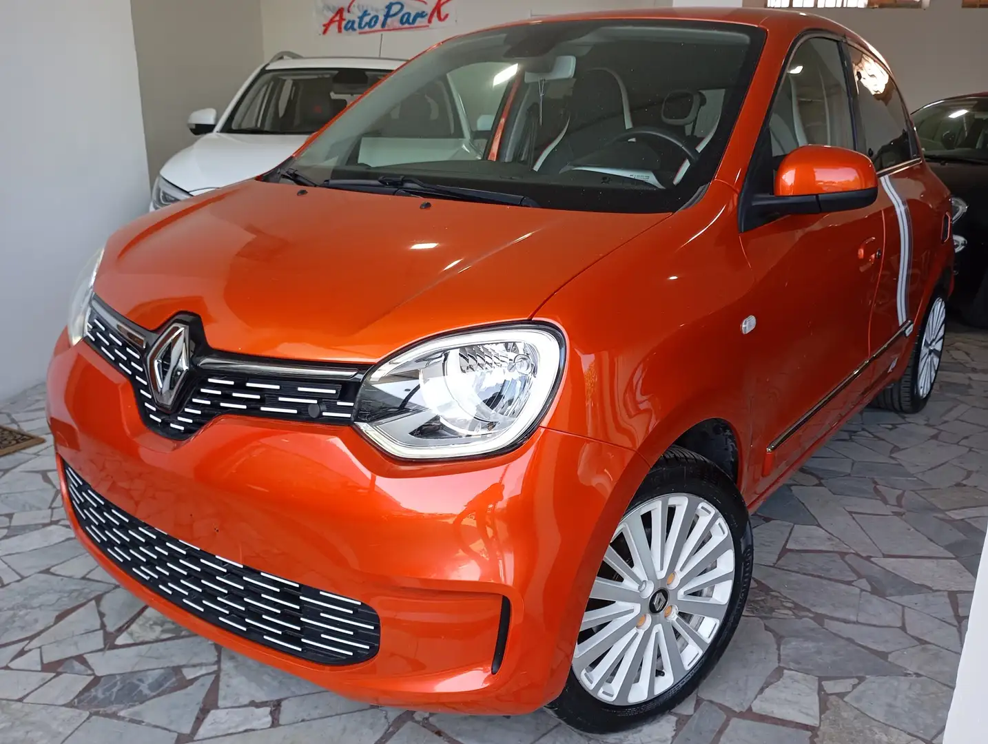 Renault Twingo Electric Vibes Arancione - 2