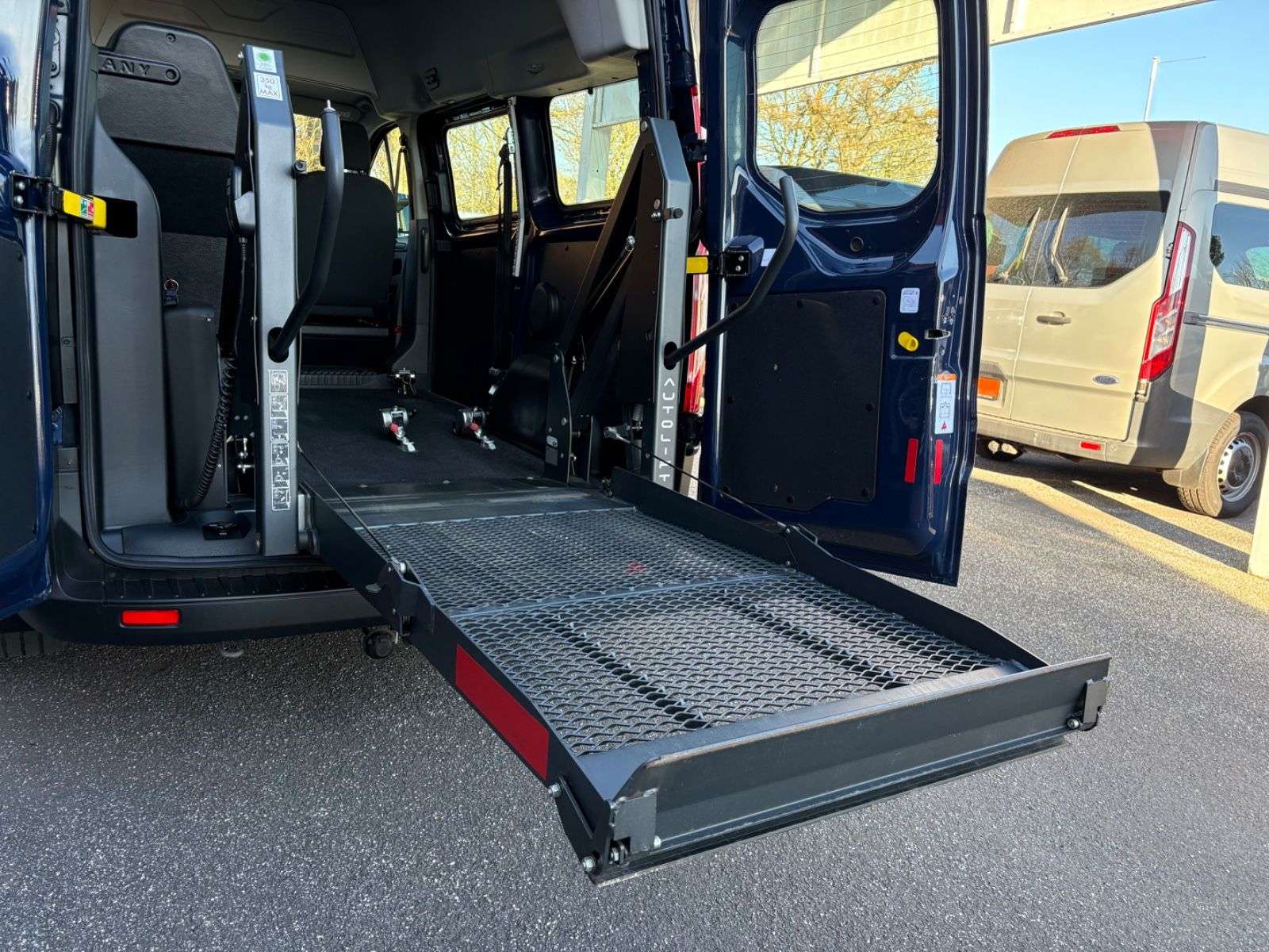 Second hand Ford Transit Custom 