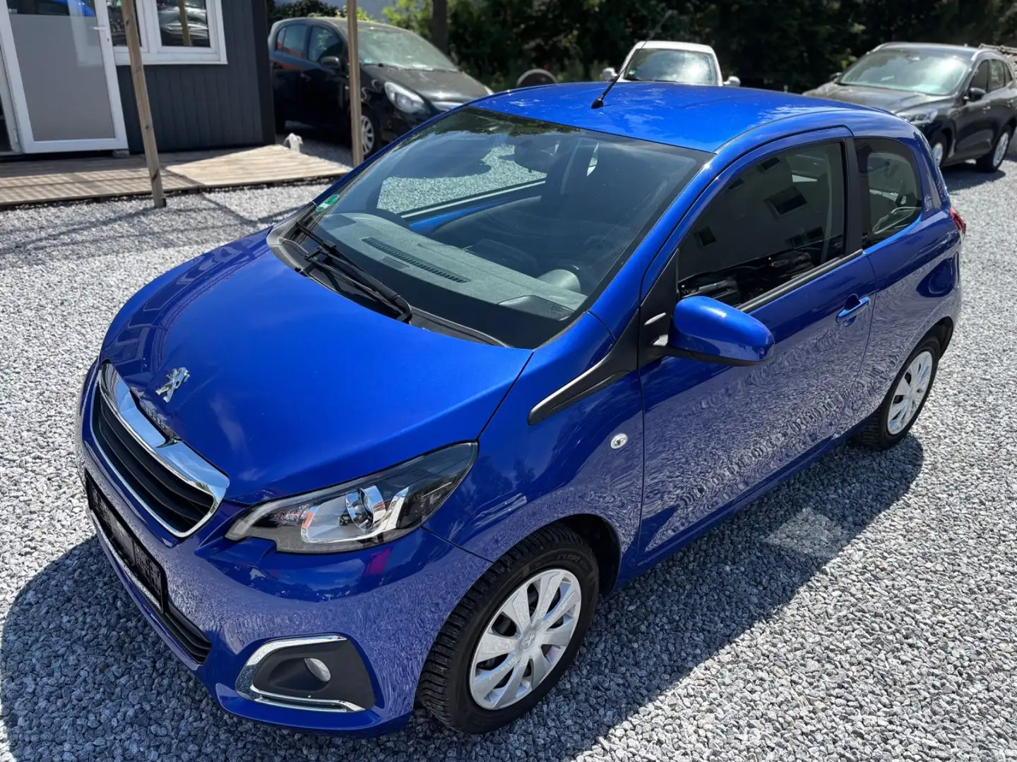 Peugeot 108 Active Blau - 1