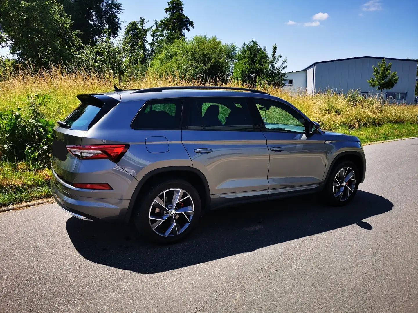 Skoda Kodiaq Sportline Grau - 2