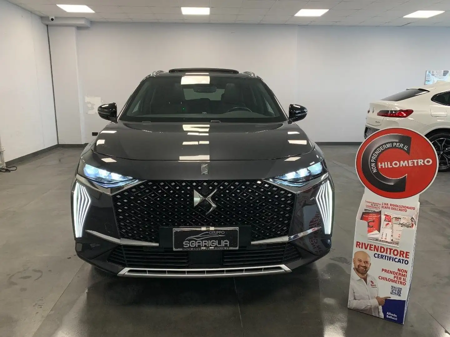 DS Automobiles DS 7 Opera Tetto Apribile Automatico 1.5 BlueHDi Gris - 2