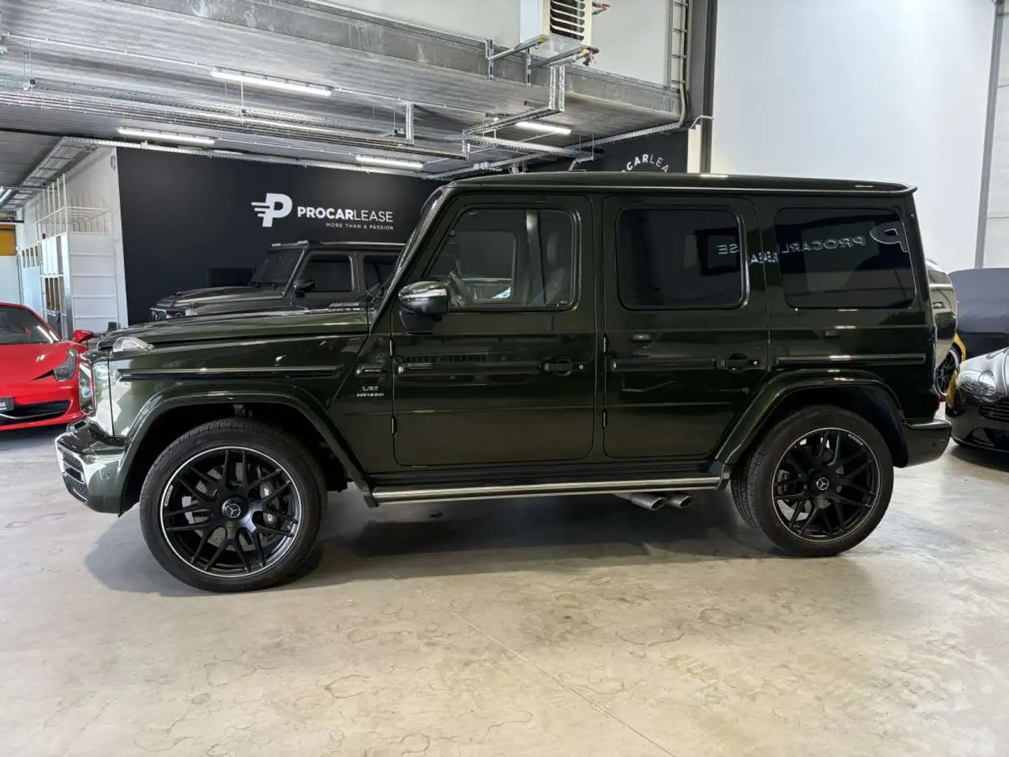 Mercedes-Benz G 63 AMG G63 AMG MANUFAKTUR/22/BURMESTER/CARBON/TV/STHZ Vert - 2