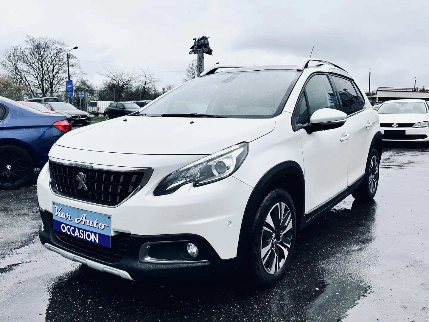 Peugeot 2008 1.6 BlueHDi Allure*XENON*TOIT PANO*GPS* White - 2