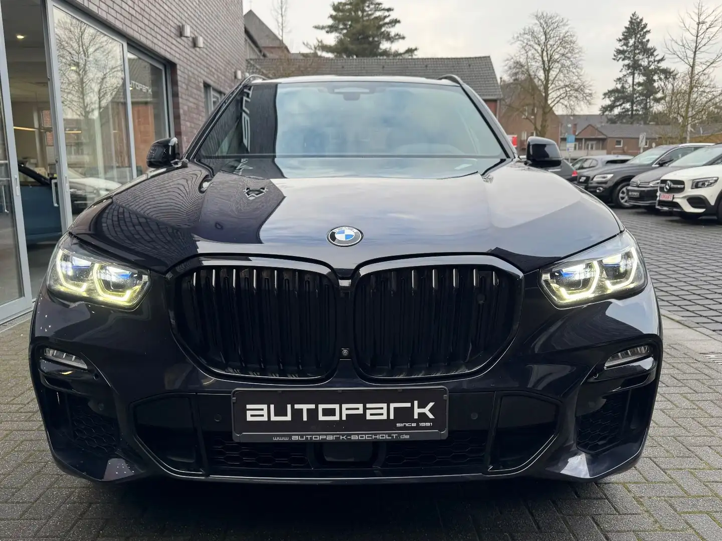 BMW X5 xD 40d M Sport NightVis Soft B&W Massage Luft Noir - 2