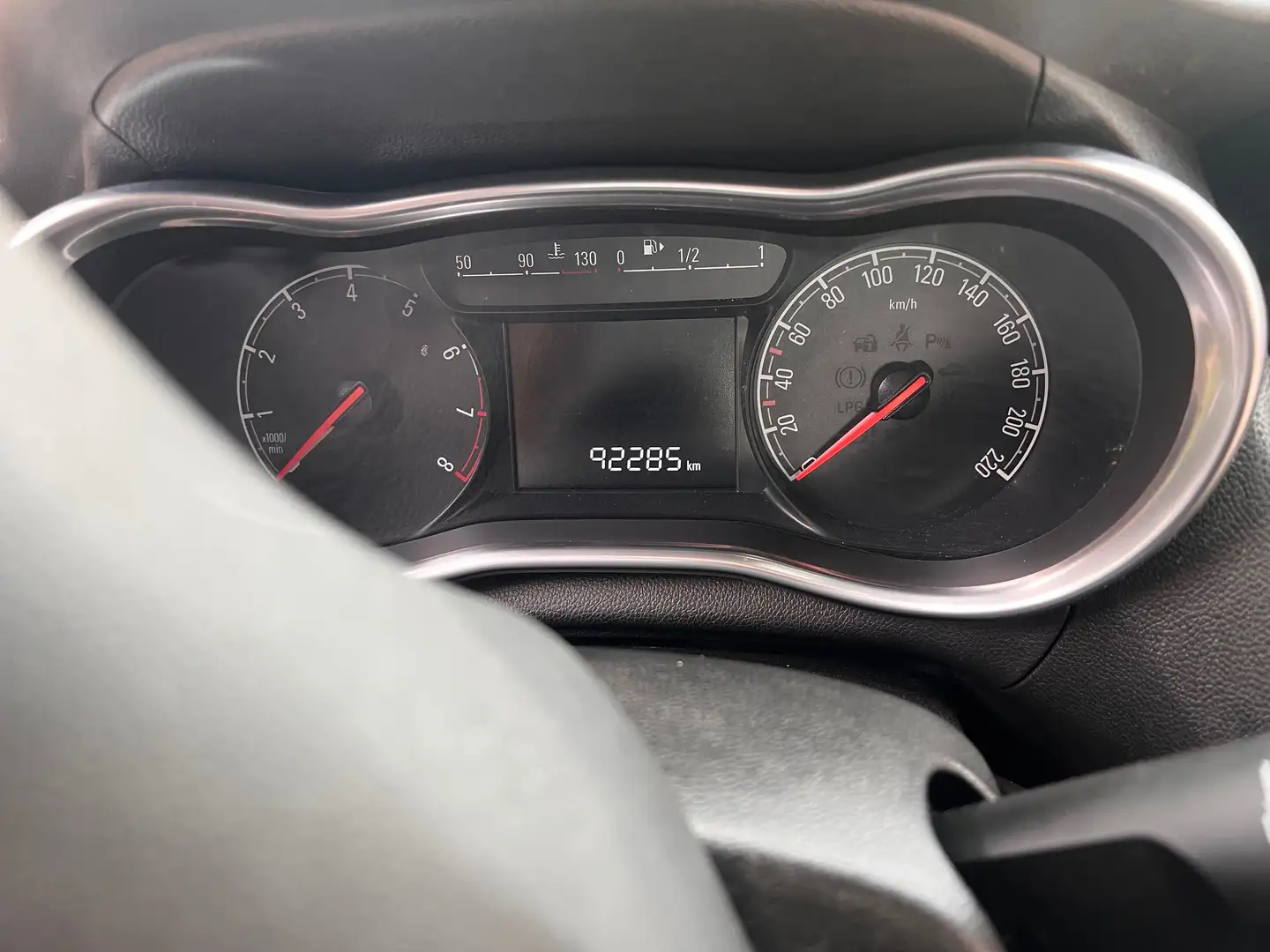 Opel Karl Innovation 1.0 75cv Rosso - 2