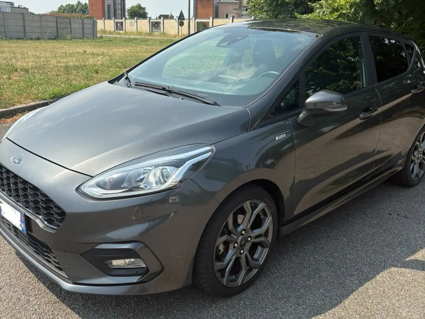 Ford Fiesta Fiesta 5p 1.1 ST-Line 85cv my19 Grigio - 2