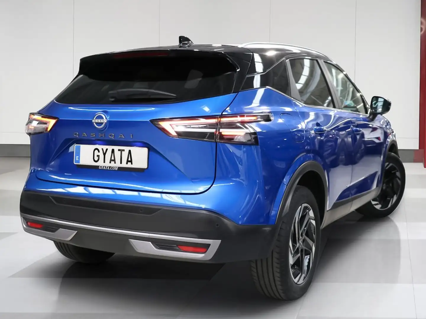Nissan Qashqai 1.3 DIG-T mHEV 12V N-Connecta 4x2 Aut. 117kW Azul - 2