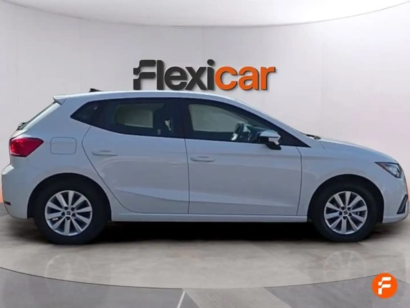 SEAT Ibiza 1.0 MPI S&S Reference 80 Blanco - 2