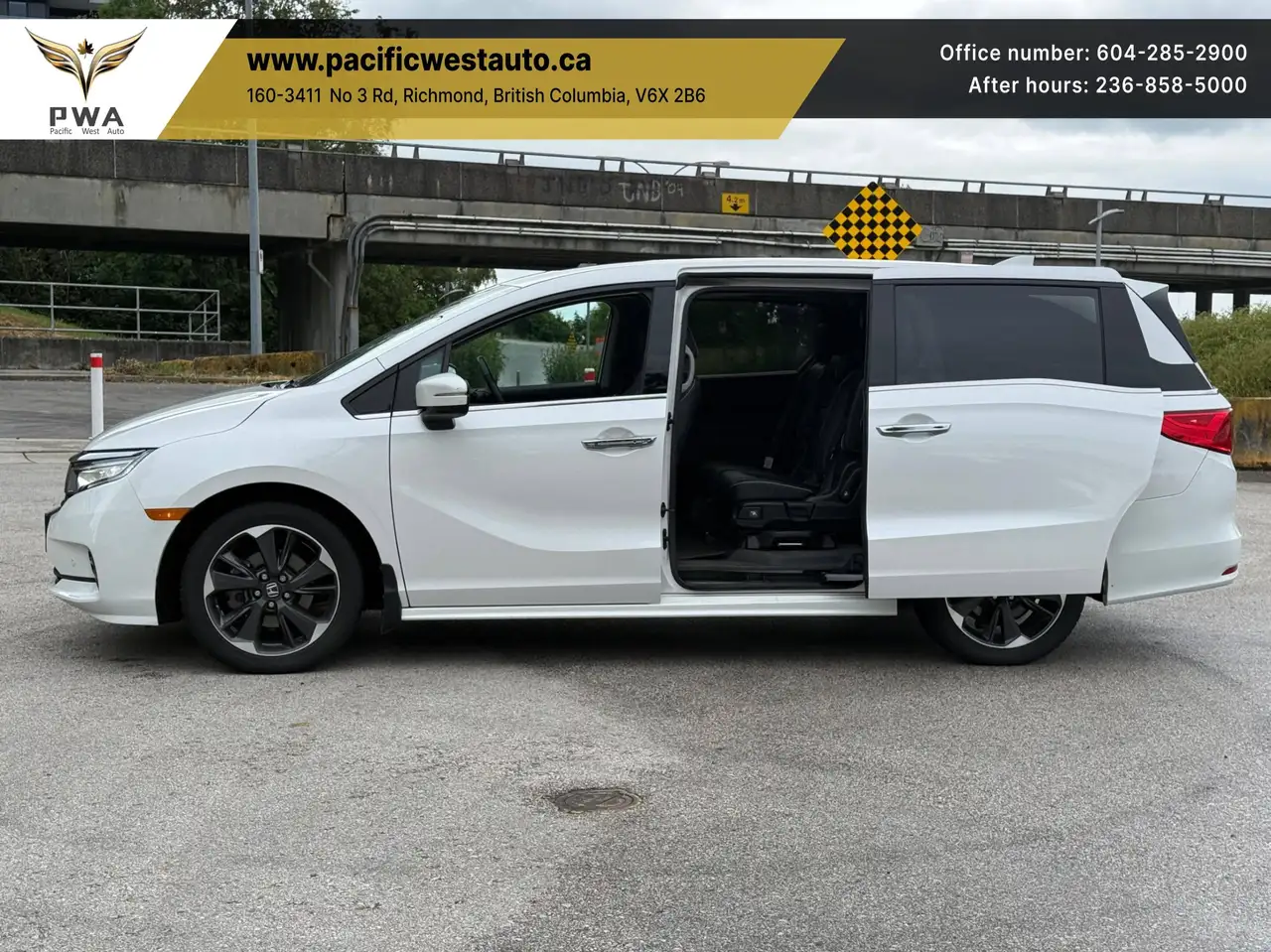 Honda Odyssey снимка Honda Odyssey
