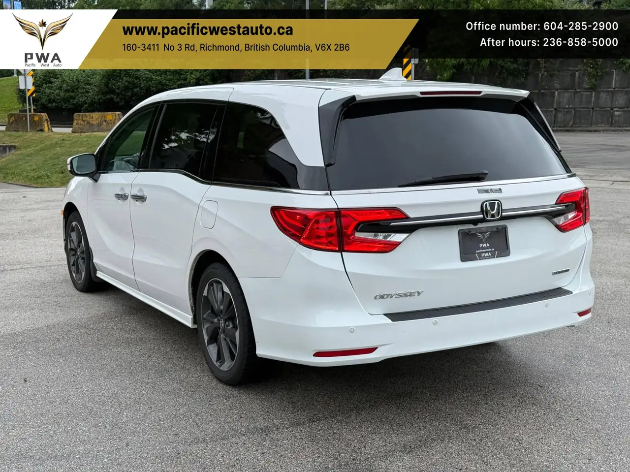 Honda Odyssey снимка Honda Odyssey