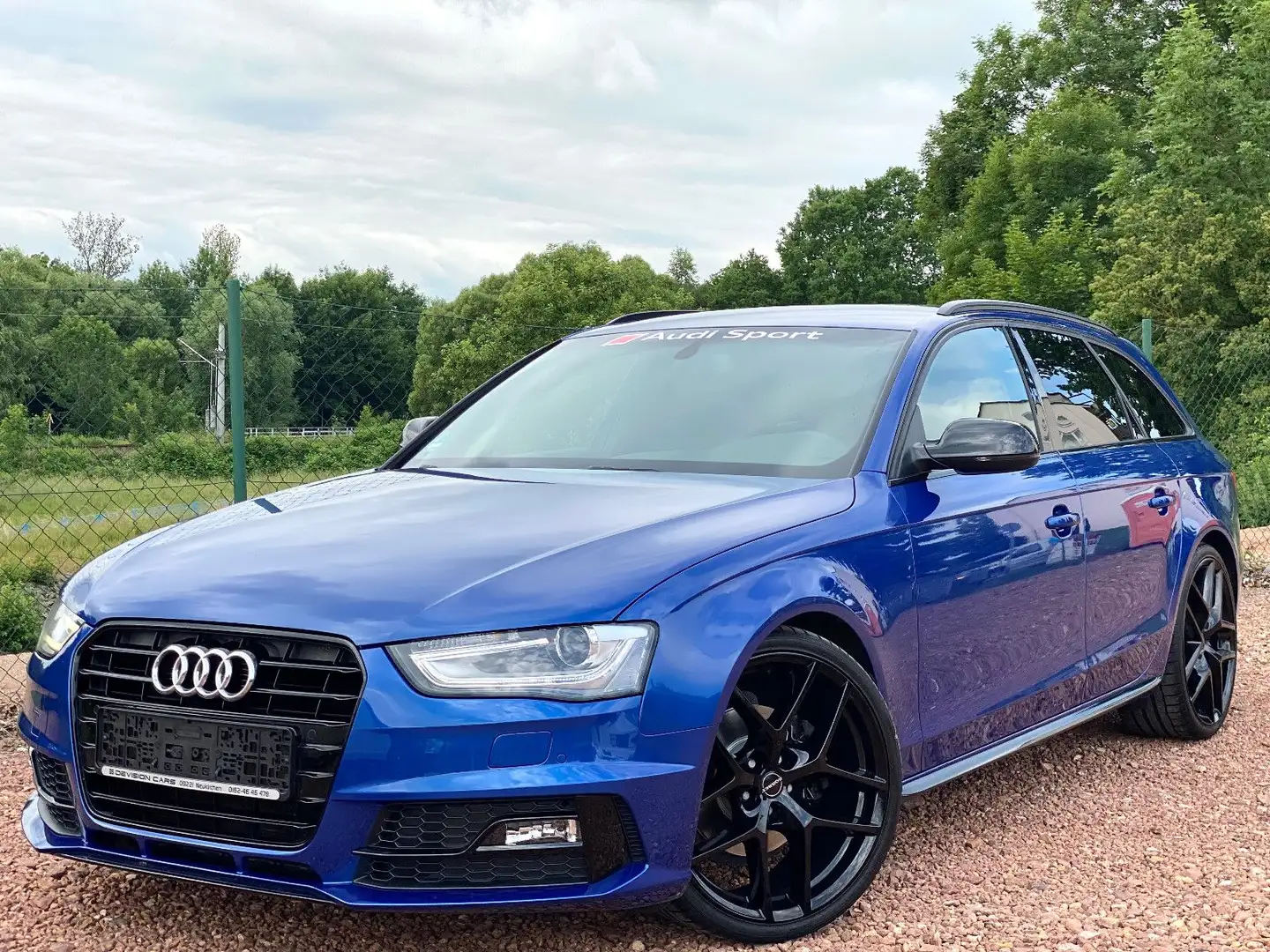 Audi A4 Avant 2.0 TDI *S line Sportpaket/Plus*20 Zoll Blauw - 2