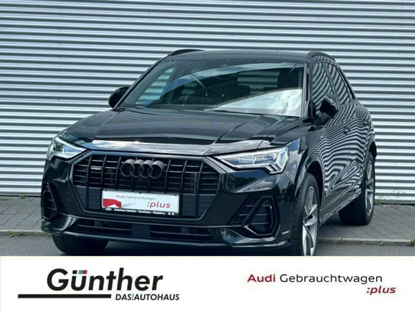 Audi Q3 40 TFSI QUATTRO S-LINE+360°+LED+SOUND SYSTEM+ Zwart - 1