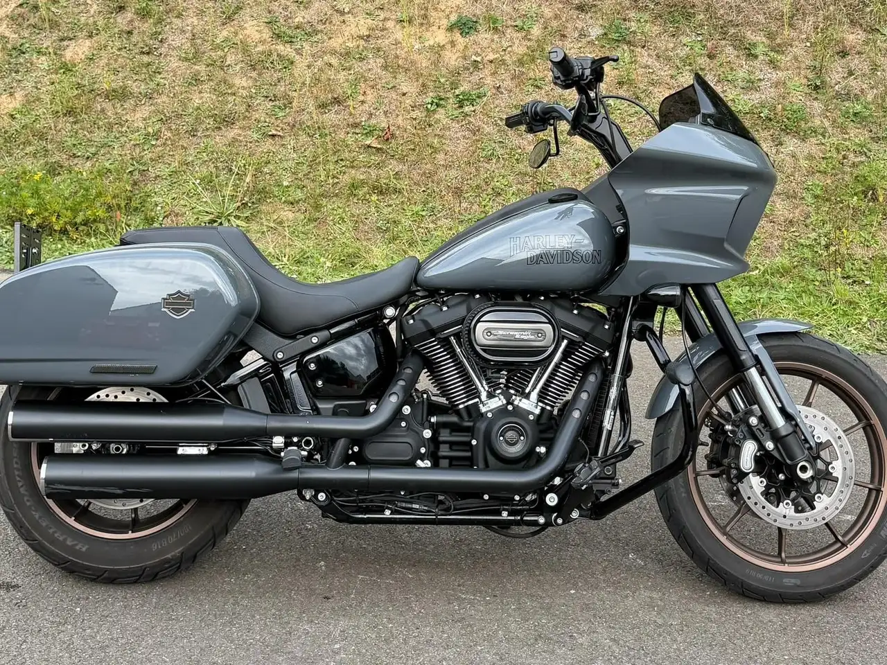 Harley-Davidson Lowrider ST