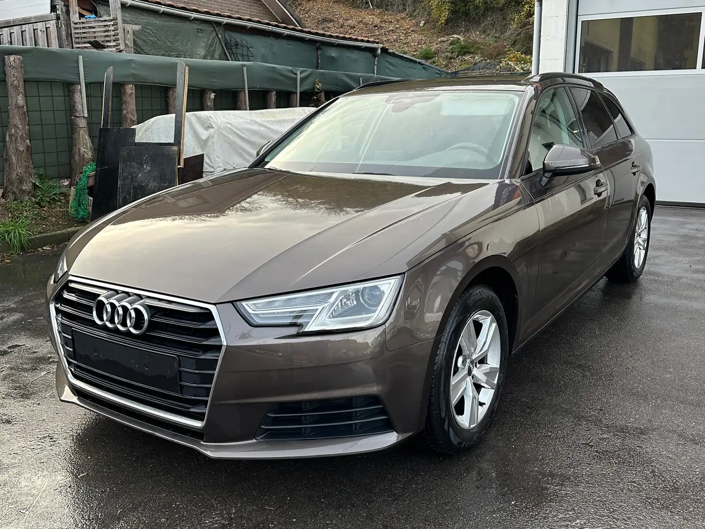 Audi A4 A4 Avant 2.0 TDi Brun - 1