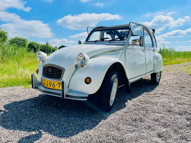 Citroen 2CV Special | import France