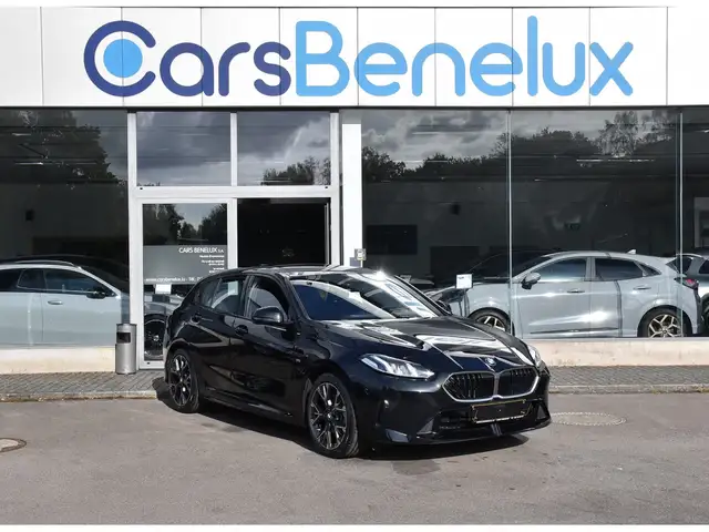 BMW 120 iA "M" Sport TO ACC LANE SIDE CAM 1° MAIN