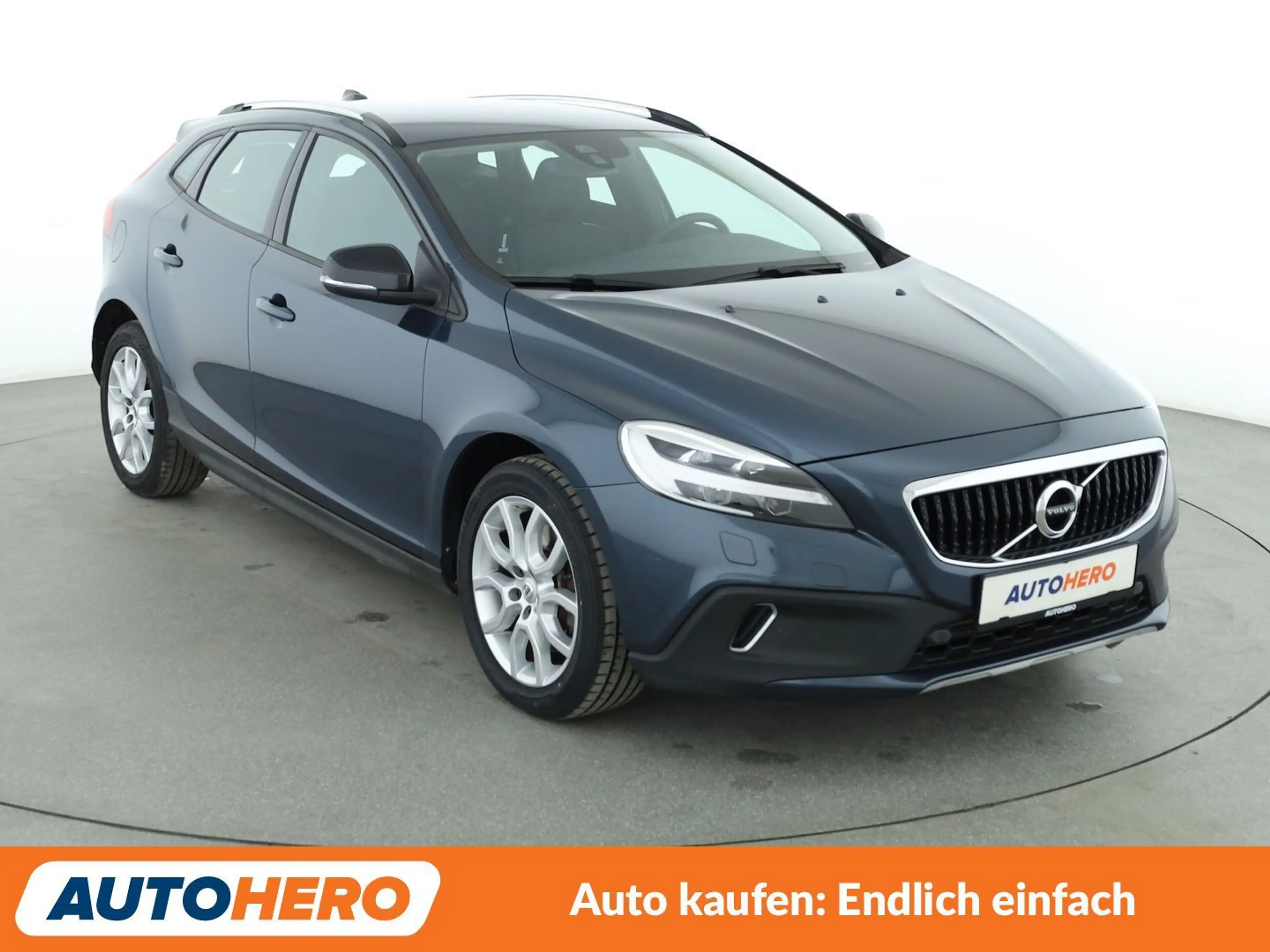 Volvo V40 Cross Country 1.5 Plus Aut.*NAVI*TEMPO*PDC*SHZ* — photo 8