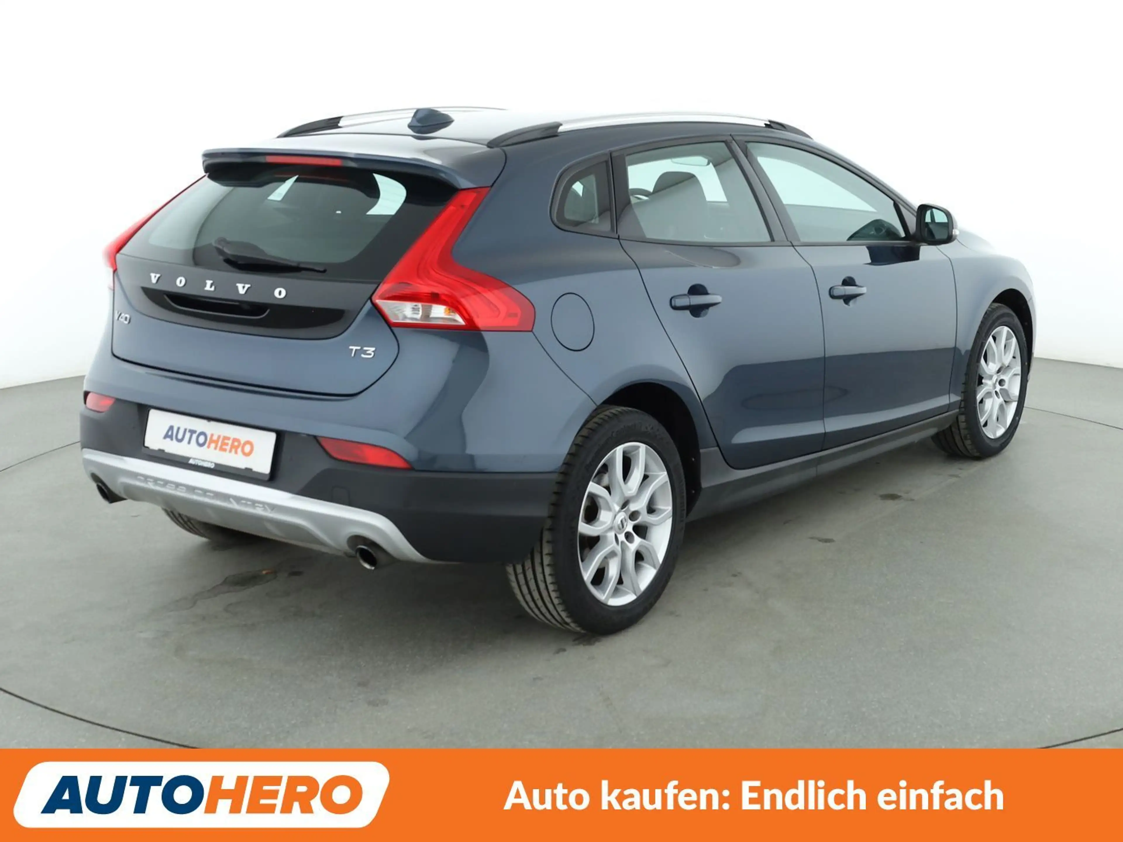 Volvo V40 Cross Country 1.5 Plus Aut.*NAVI*TEMPO*PDC*SHZ* — photo 6