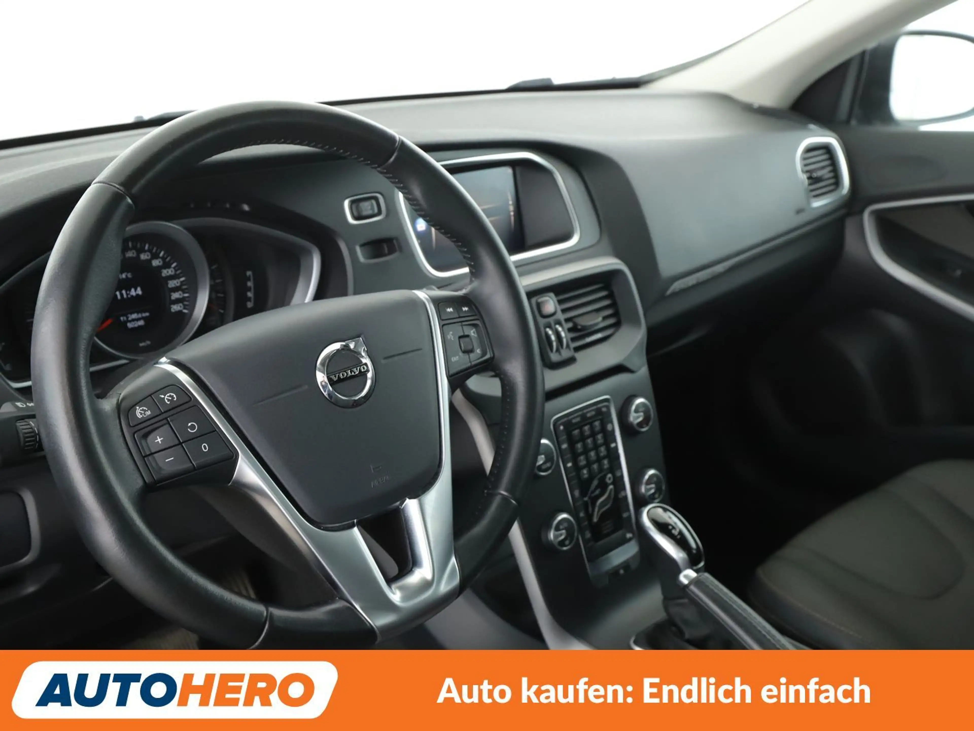 Volvo V40 Cross Country 1.5 Plus Aut.*NAVI*TEMPO*PDC*SHZ* — photo 11