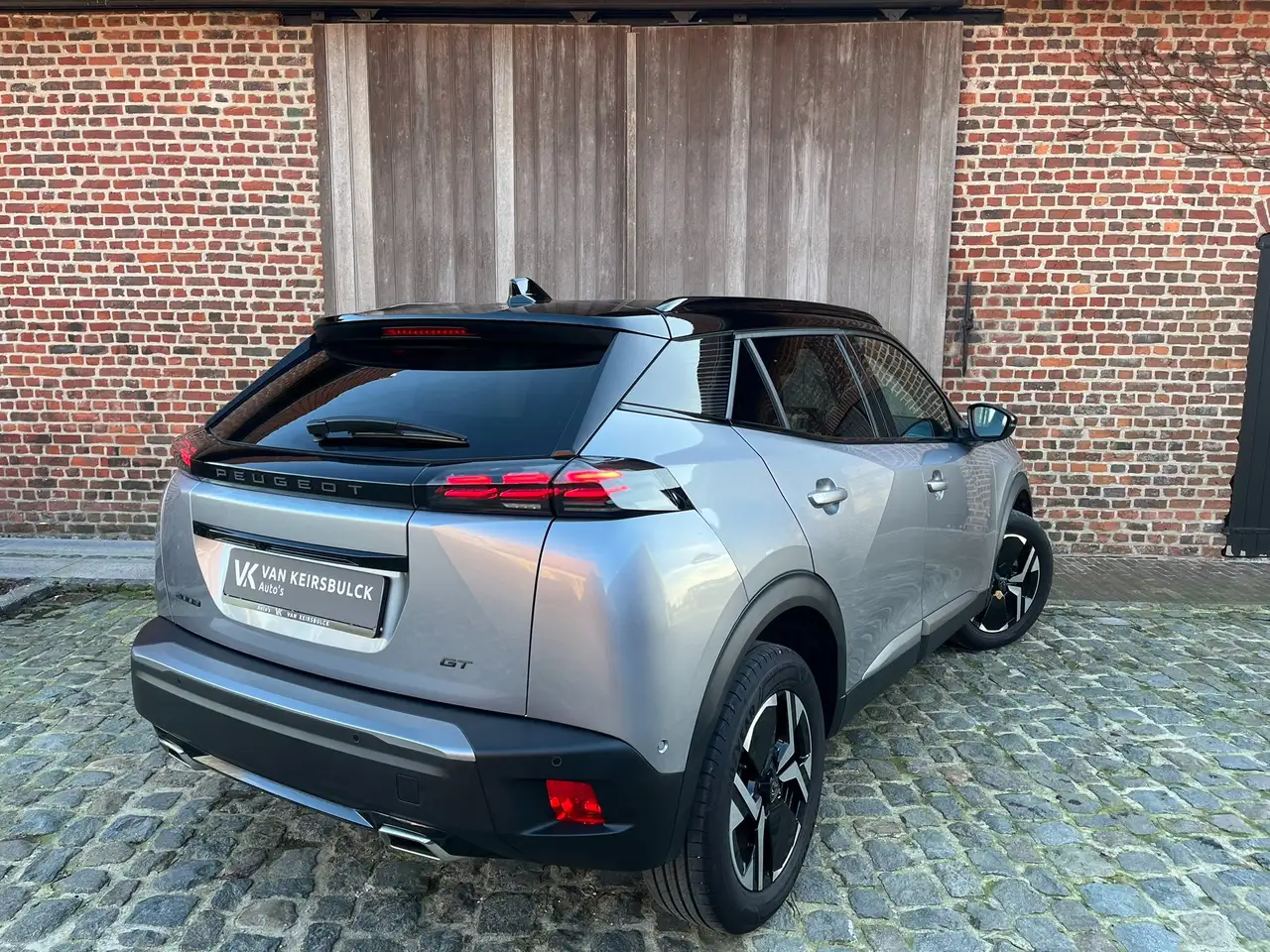 Peugeot 2008 EAT8 GT Led Keyless Carplay Navi 360° Dodehoek 8