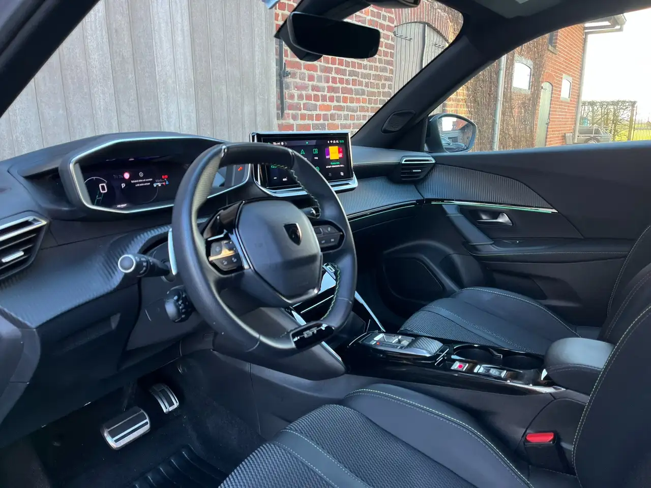 Peugeot 2008 EAT8 GT Led Keyless Carplay Navi 360° Dodehoek 22