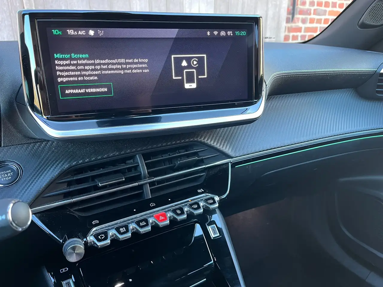 Peugeot 2008 EAT8 GT Led Keyless Carplay Navi 360° Dodehoek 38