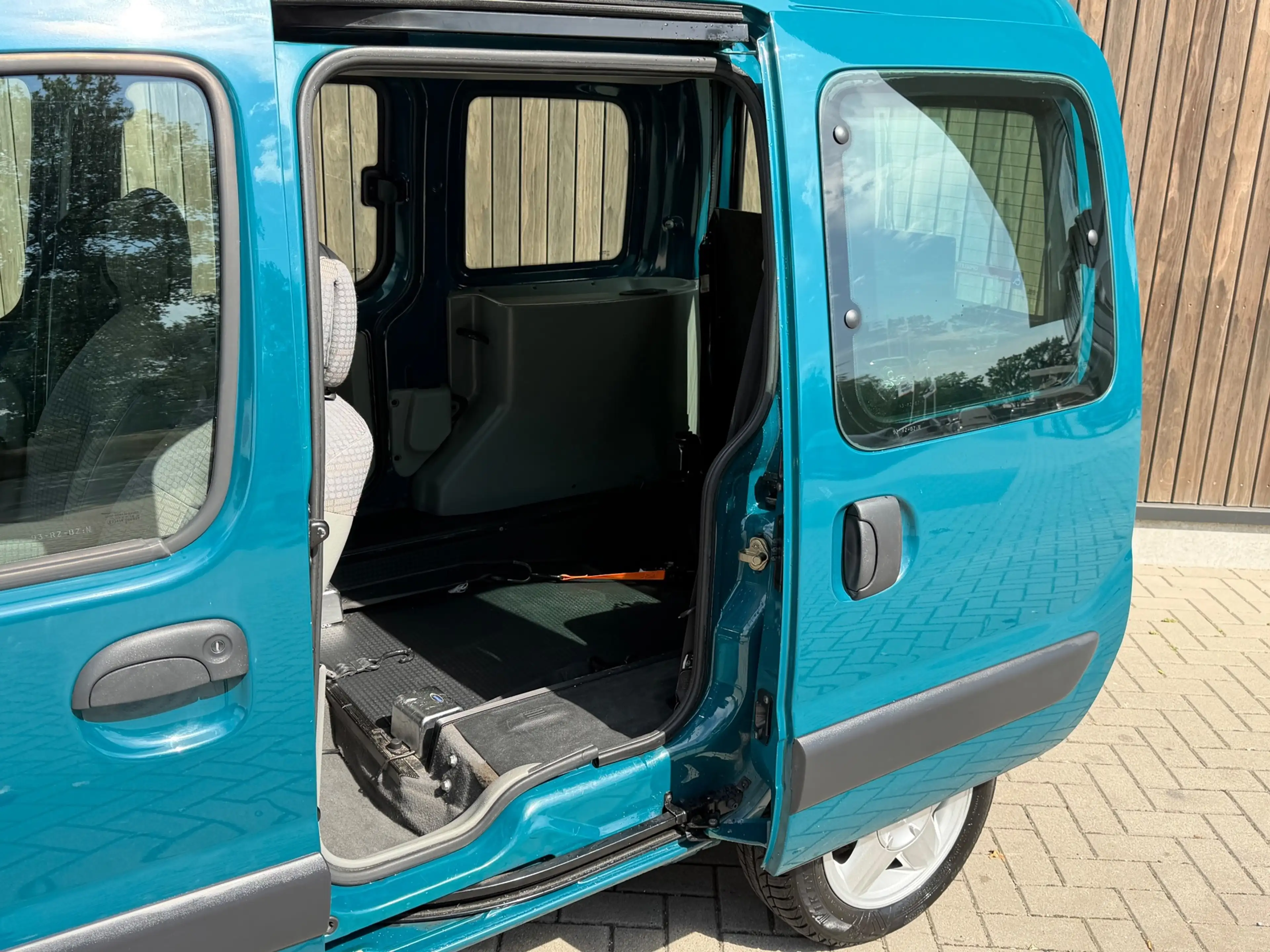 Renault Kangoo 1.6-16V Privilège / ROLSTOEL VERVOER / BIERMAN — photo 11