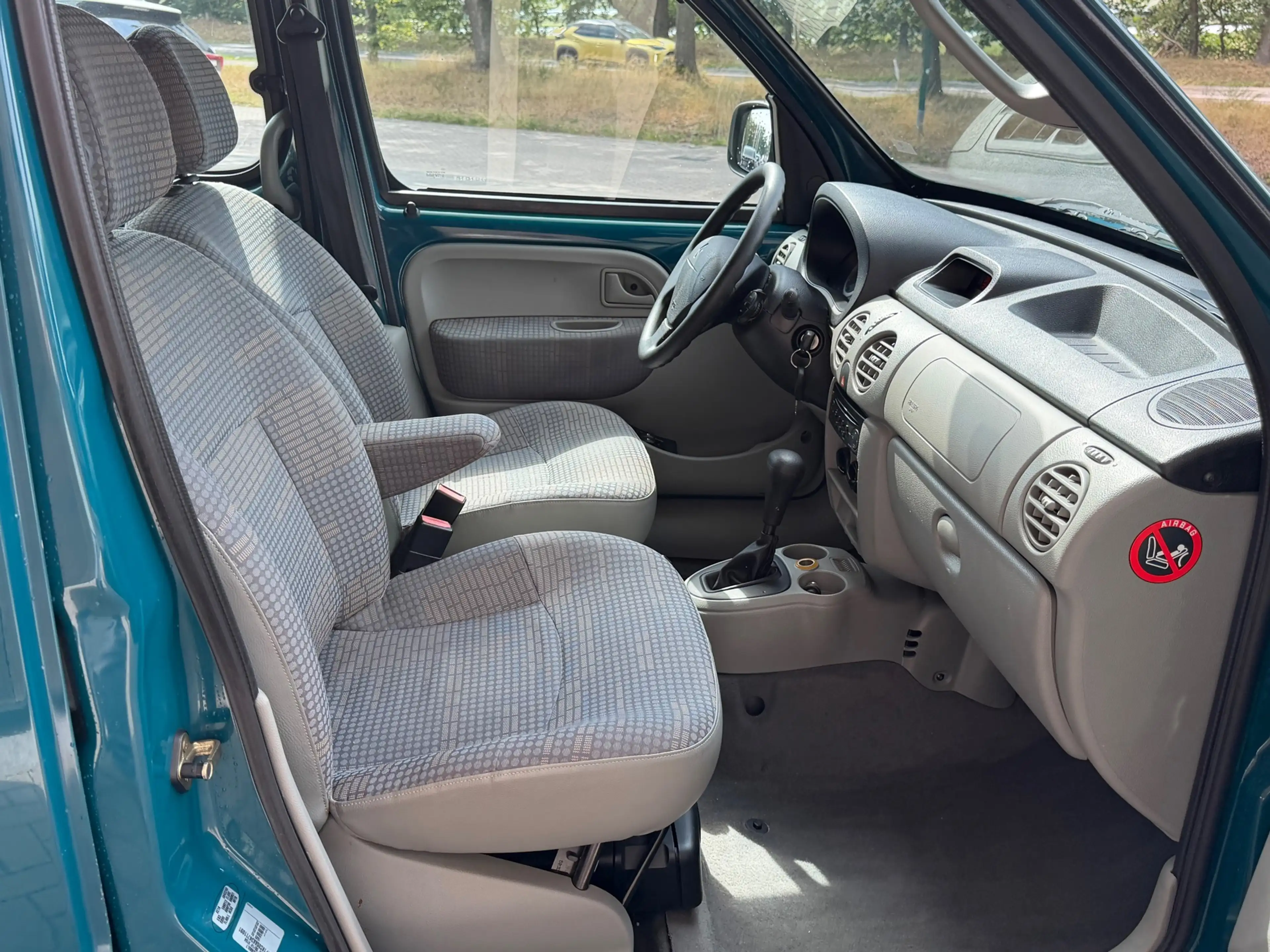Renault Kangoo 1.6-16V Privilège / ROLSTOEL VERVOER / BIERMAN — photo 5