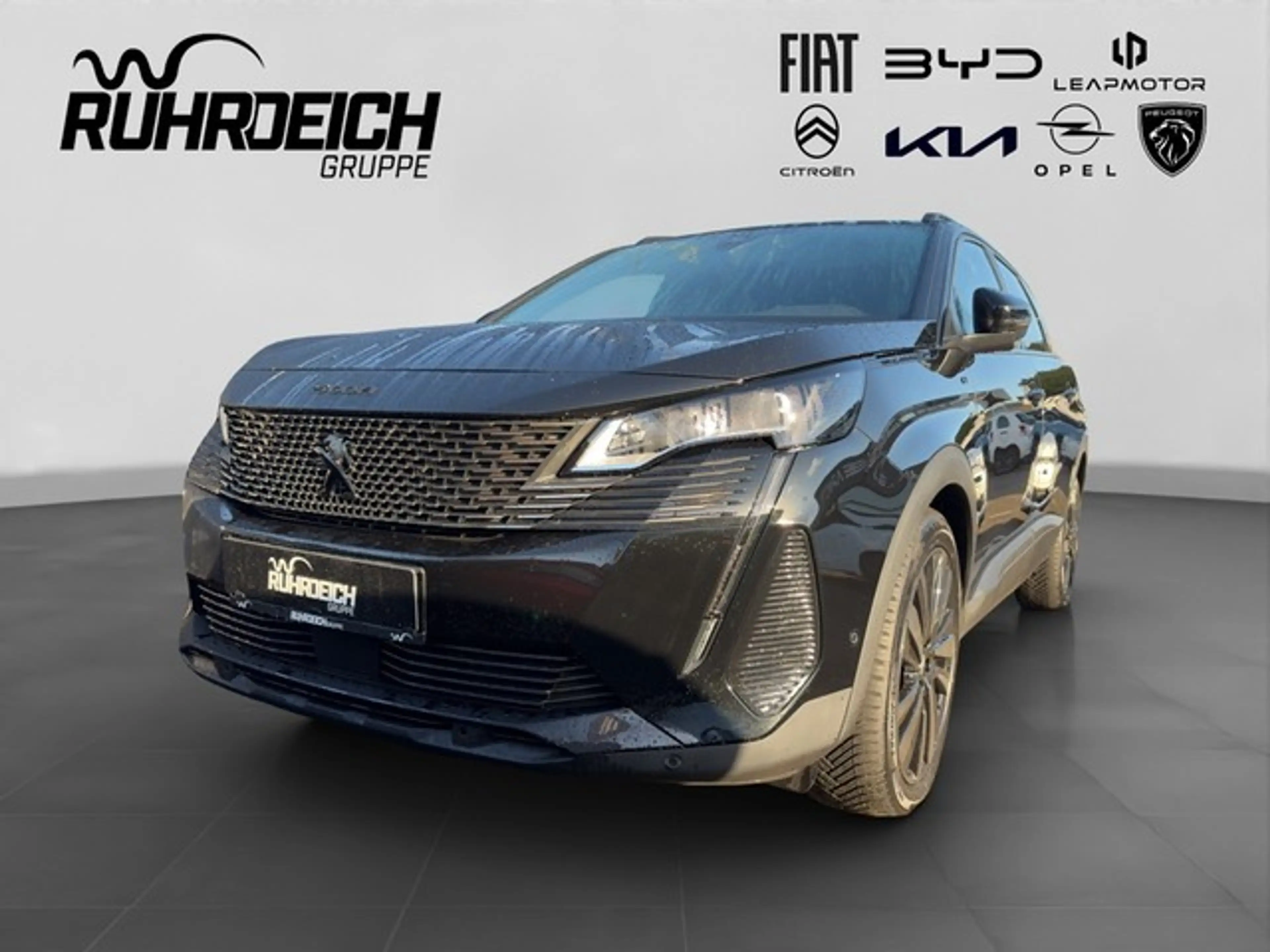 Peugeot 5008 Hybrid 136 GT, Pano, Black Paket
