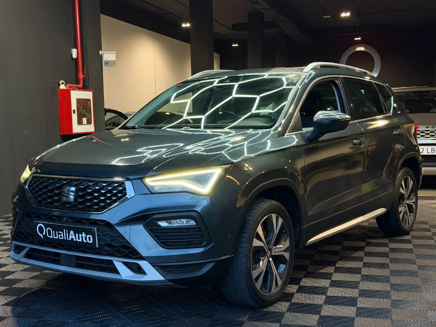 SEAT Ateca 1.5 EcoTSI S&S X-Perience Gris - 2