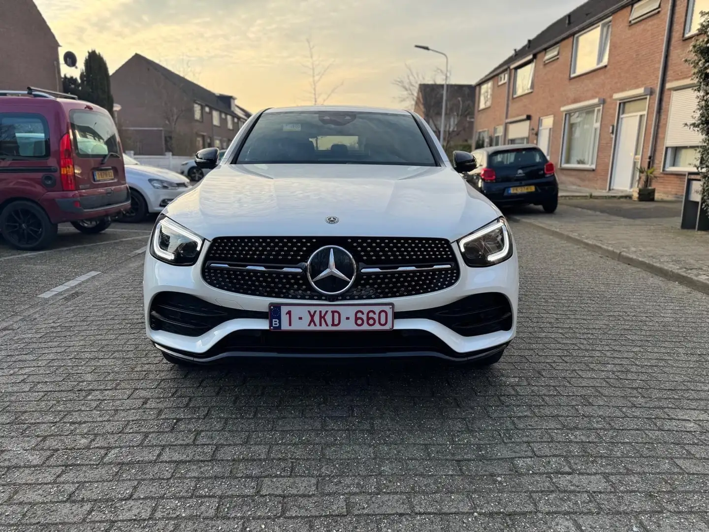 Mercedes-Benz GLC 300 GLC-Coupe d 4Matic 9G-TRONIC AMG Line - 1